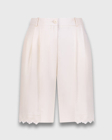 شورت هيلانا