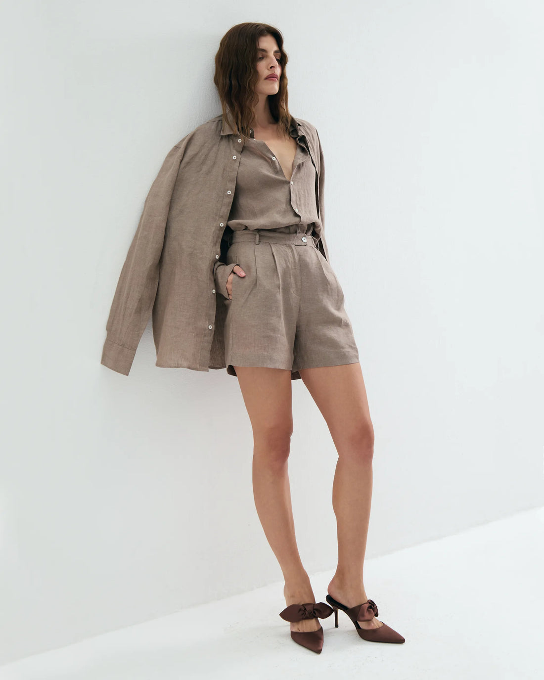 Arda Linen Shorts